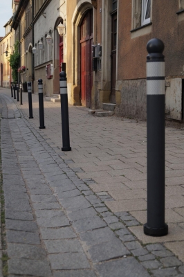 Flexi-Poller mit Kugel elastisch und anfahrbar, Ø 80 mm