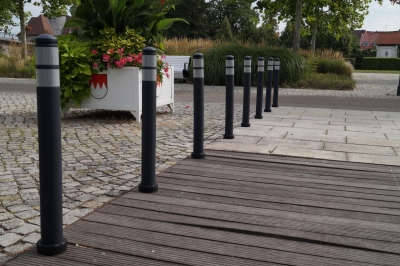 Flexi-Poller mit Flachkopf, elastisch und anfahrbar, Ø 80 mm