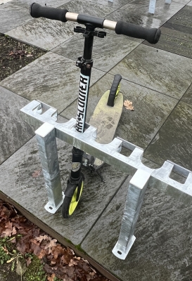 Scooter-Parker 4 bis 8 Stellplätze