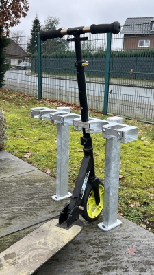 Scooter-Parker 4 bis 8 Stellplätze