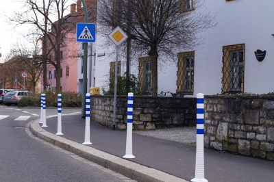 Flexibler Absperrpfosten "Flexipfosten Eco" aus TPE Ø 80 mm, weiss, überfahrbar
